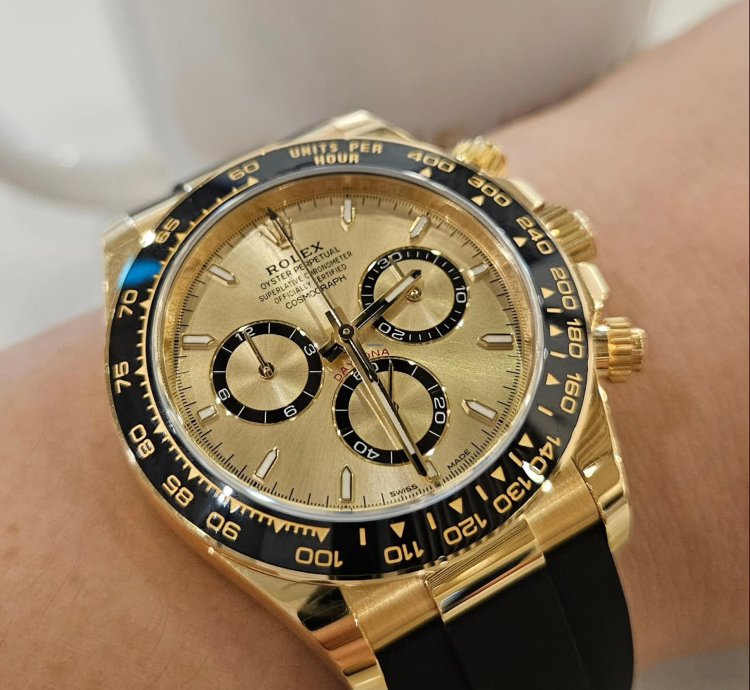 Rolex Daytona Unworn 2024 Daytona Champagne Dial Oysterflex 126518ln-0010
