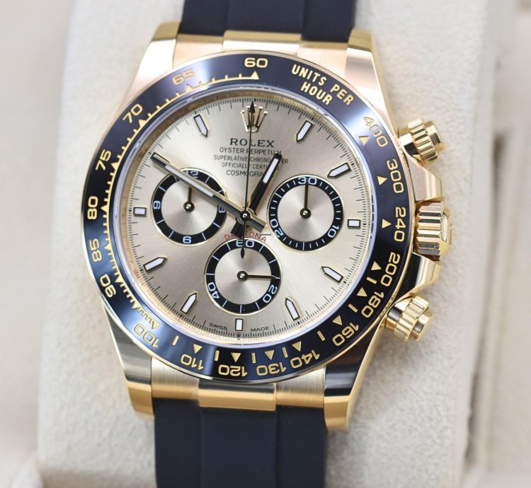 Rolex Daytona Unworn 2024 Daytona Champagne Dial Oysterflex 126518ln-0010