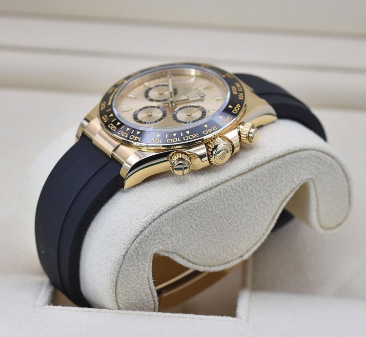 Rolex Daytona Unworn 2024 Daytona Champagne Dial Oysterflex 126518ln-0010