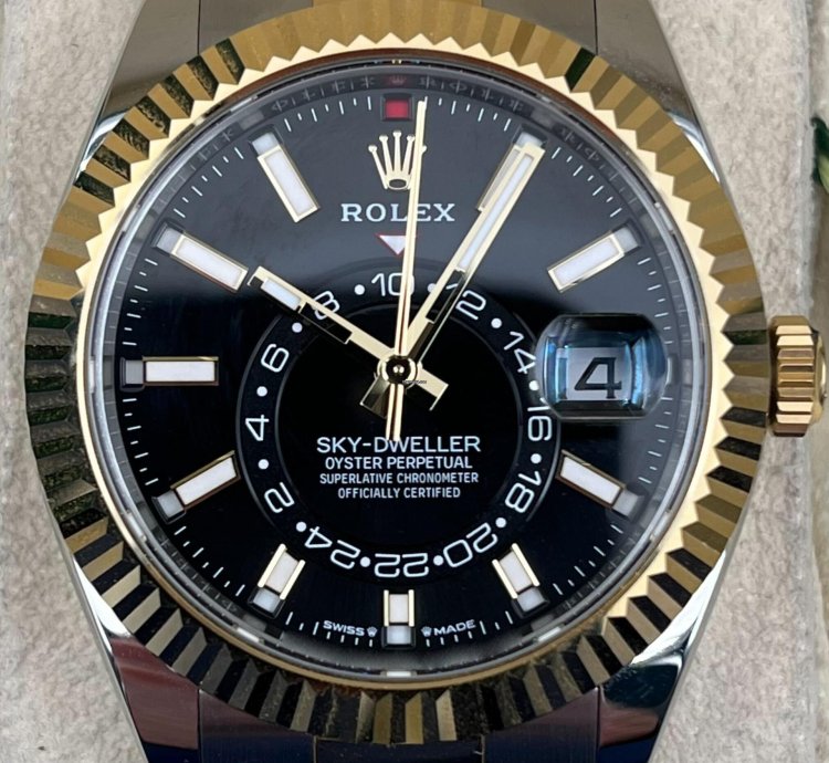 Rolex Sky-dweller Two Tone Black Dial Oyster Bracelet 336933 Unworn 2024