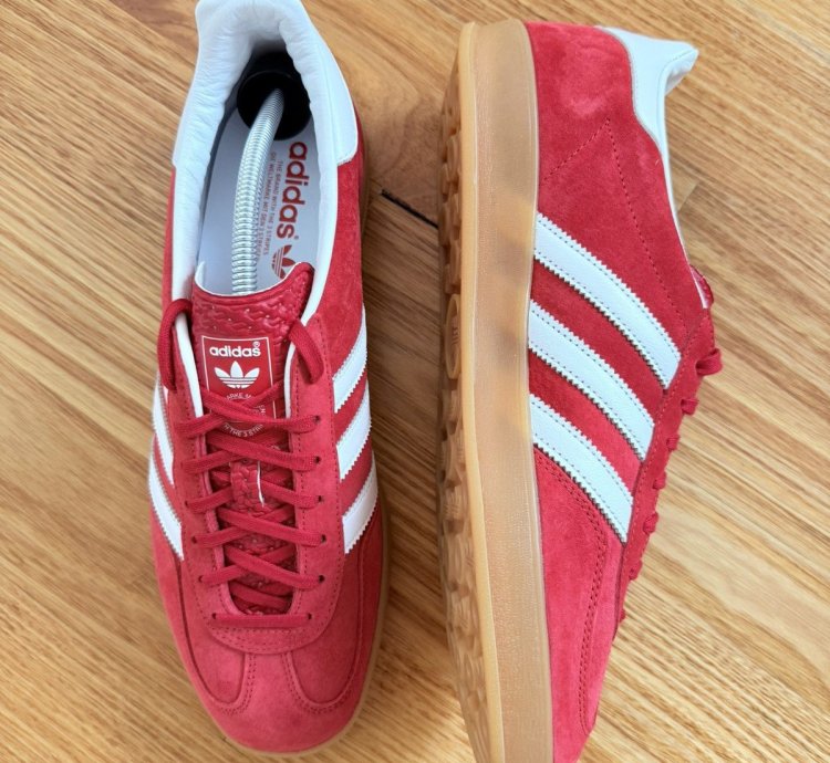 Adidas Gazelle Indoor Scarlet Gum