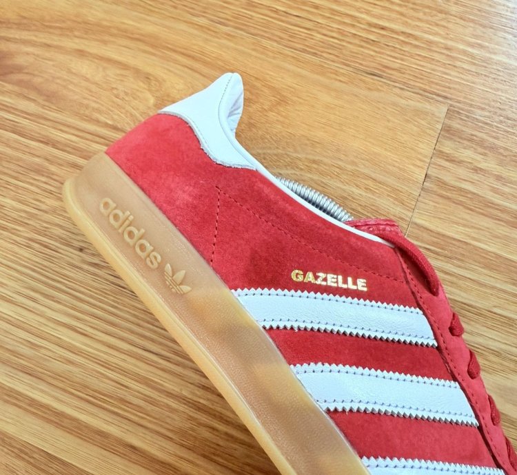 Adidas Gazelle Indoor Scarlet Gum