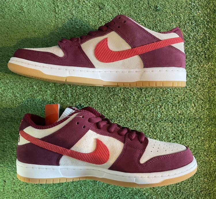 Nike Sb Dunk Low Skate Like Girl