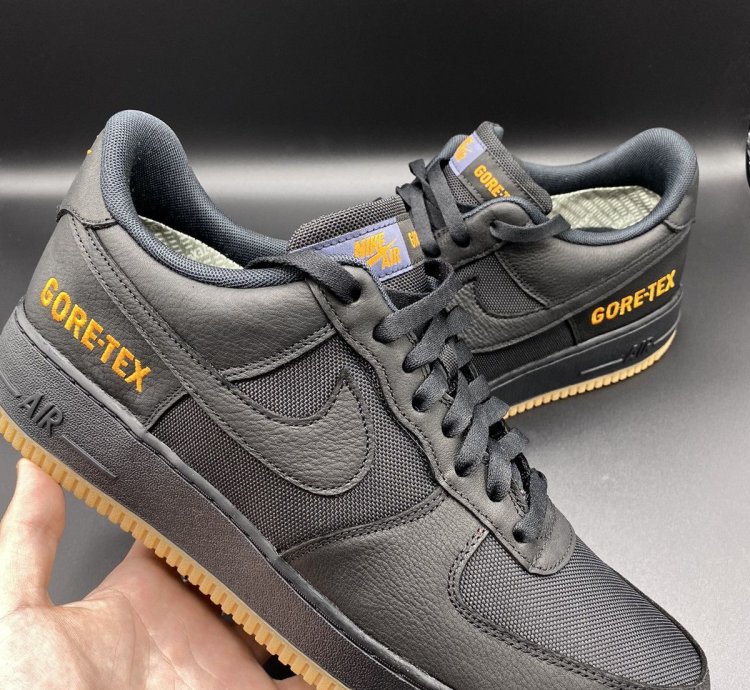 Nike Air Force 1 Gore-tex Shoes