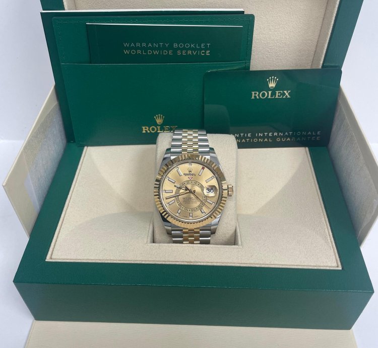 Rolex Sky-dweller Two-tone Stainless Steel - Yellow Gold Champagne Index Dial Jubilee 326933