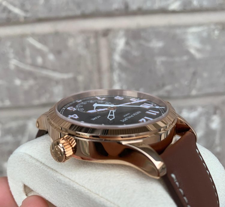 Patek Philippe Travel Time 5524r-001 Rose Gold Travel Time