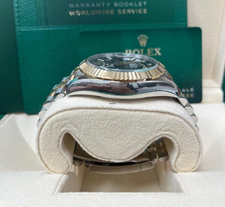Rolex Sky-dweller Two-tone Yellow Gold Black Index Dial 326933