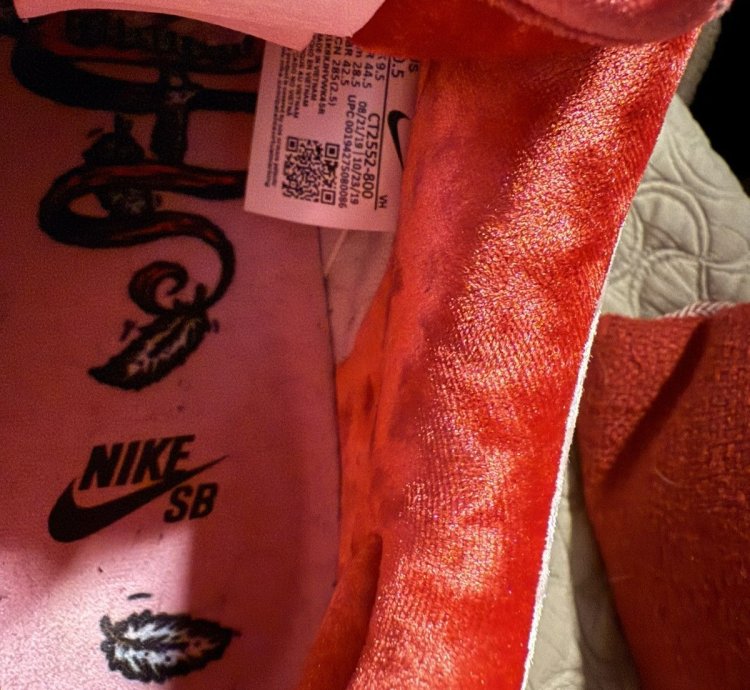 Nike Sb Dunk Low Strangelove Skateboards