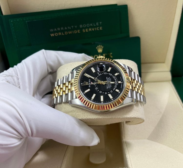 Rolex Sky-dweller Two-tone Yellow Gold Black Index Dial Jubilee 336933