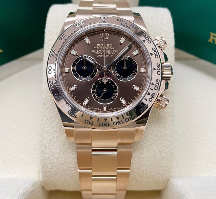 Rolex Daytona Unworn Complete Set Daytona 116505 Chocolate Index Dial Rose Gold Oyster Bracelet 40mm
