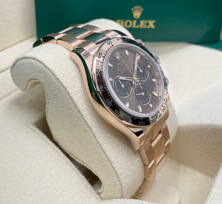 Rolex Daytona Unworn Complete Set Daytona 116505 Chocolate Index Dial Rose Gold Oyster Bracelet 40mm