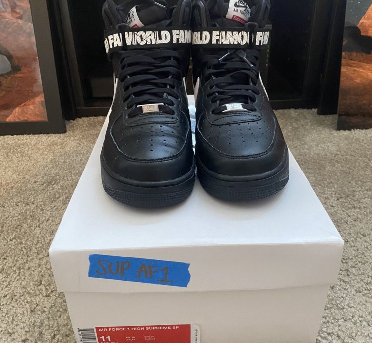 Nike Air Force 1 High Size 11 Supreme World Famous Af1