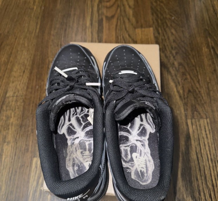 Nike Air Force 1 Low Black Skeleton Halloween 2019