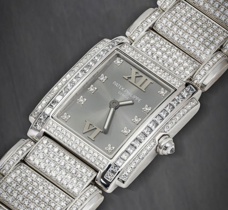 Patek Philippe Twenty 4 4910 501g-010