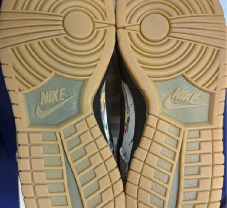 Nike Sb Dunk Low Supreme