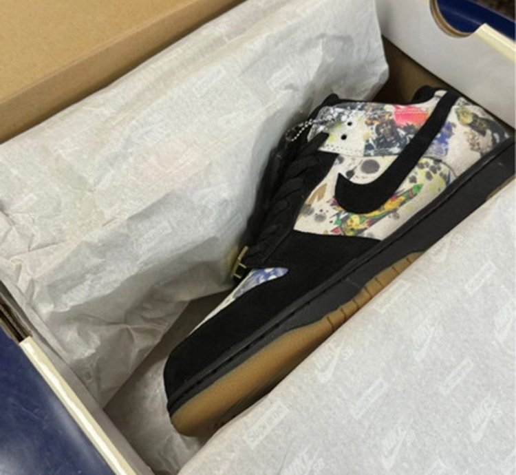 Nike Sb Dunk Low Supreme