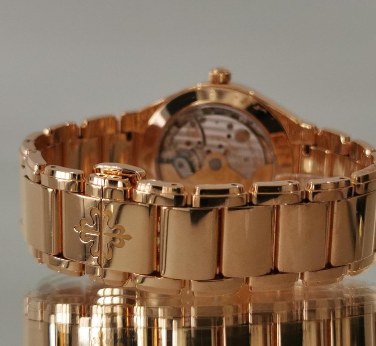 Patek Philippe Twenty 4 7300 1200r-010