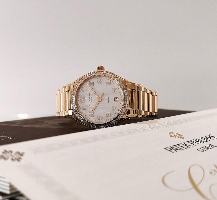 Patek Philippe Twenty 4 7300 1200r-010