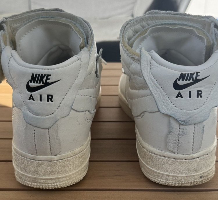 Comme Des Garcons Nike Air Force 1 Mid