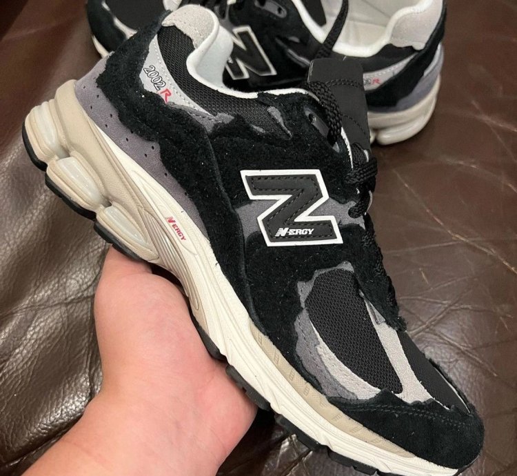 New Balance 2002r Protection Pack Black Grey Sneakers Us12ds