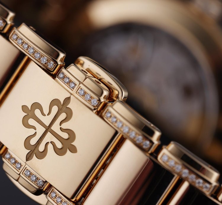 Patek Philippe Twenty 4 Automatic Ref 7300 1201r-001 18k Rose Gold Diamond Bezel Box And Papers 2022