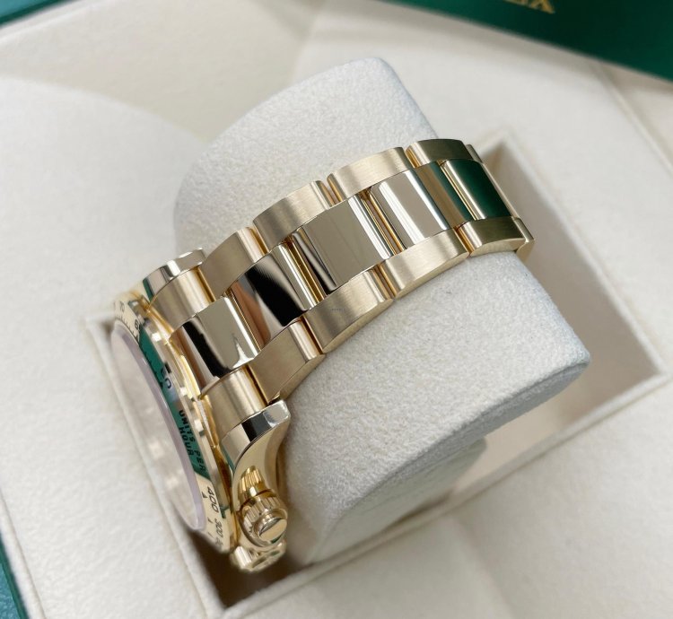 Rolex Daytona Unworn Cosmograph Daytona 126508 Champagne pikachu Dial Yellow Gold Oyster Bracelet 40mm