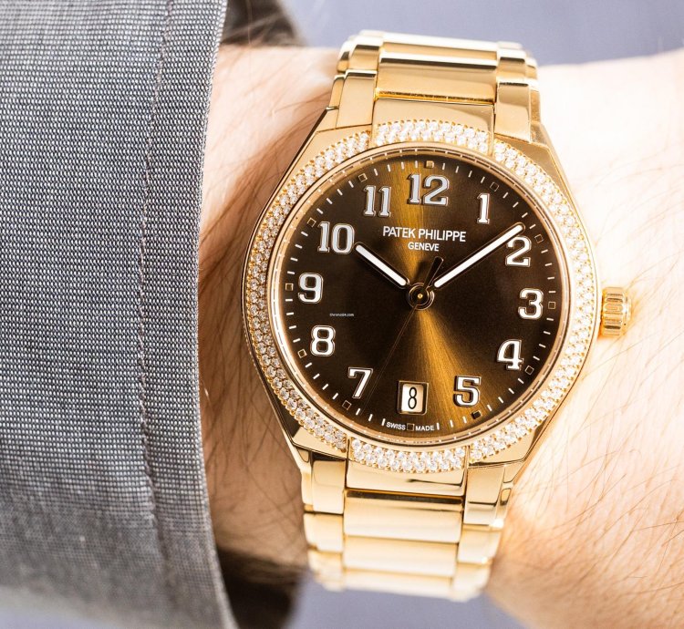 Patek Philippe Twenty 4 Ref-7300-1200r-001 18k Rose Gold Papers Bj-2021
