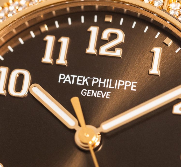 Patek Philippe Twenty 4 Ref-7300-1200r-001 18k Rose Gold Papers Bj-2021