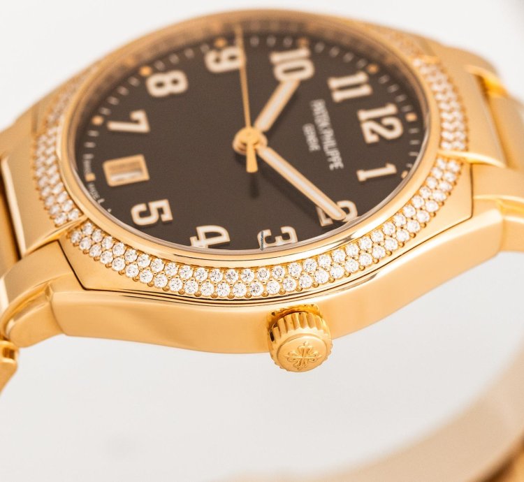Patek Philippe Twenty 4 Ref-7300-1200r-001 18k Rose Gold Papers Bj-2021