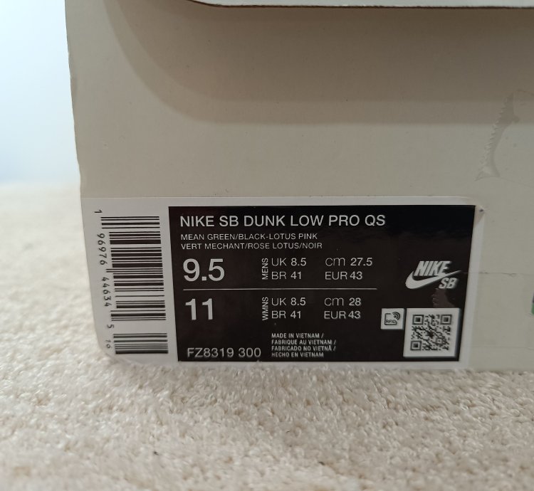 Nike Sb Dunk Low The Powerpuff Girls Buttercup
