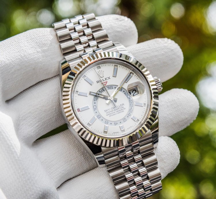 Rolex Sky-dweller Unworn 2022 Sky-dweller 326934 White Dial On Jubilee