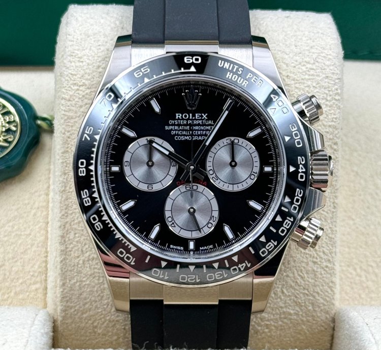 Rolex Daytona Unworn Cosmograph Daytona 40mm Black Dial White Gold Oysterflex 126519ln Box Papers 2025