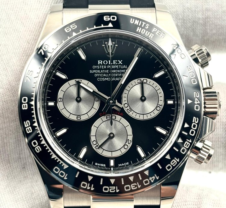 Rolex Daytona Unworn Cosmograph Daytona 40mm Black Dial White Gold Oysterflex 126519ln Box Papers 2025