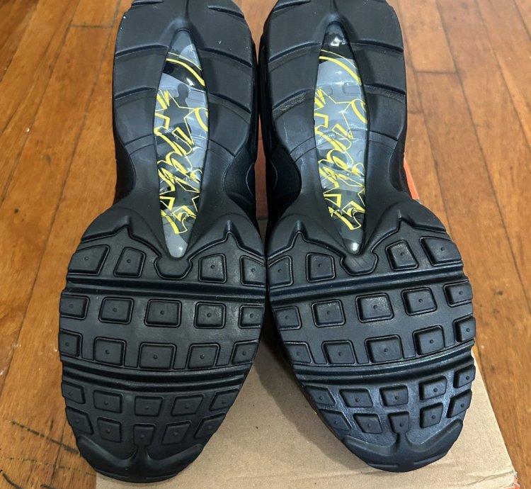 Corteiz Airmax 95 Honey Blacks