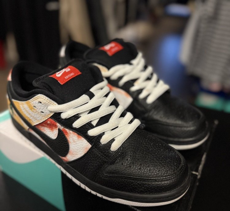 Nike Sb Dunk Low Tie Dye Ray Gun Black Size 11 Bq6832-001