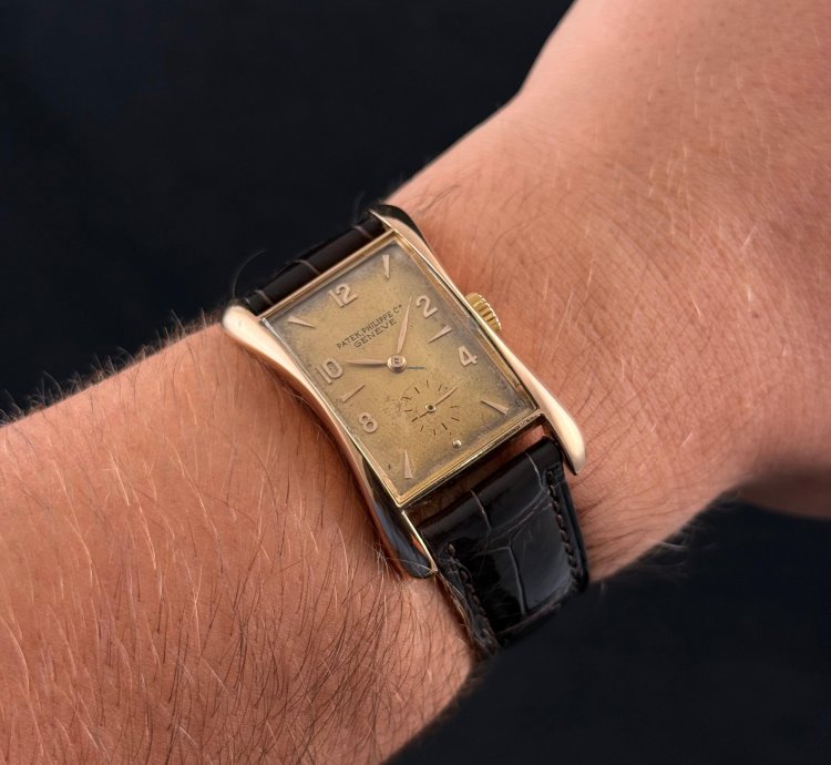 Patek Philippe Vintage Golden Banana Marilyn Monroe 18k Rose Gold Vintage Full Set Box Papers