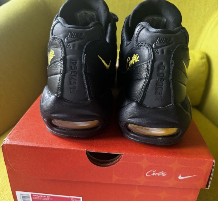 Corteiz Nike Airmax 95 Honey Black From Nyc Event