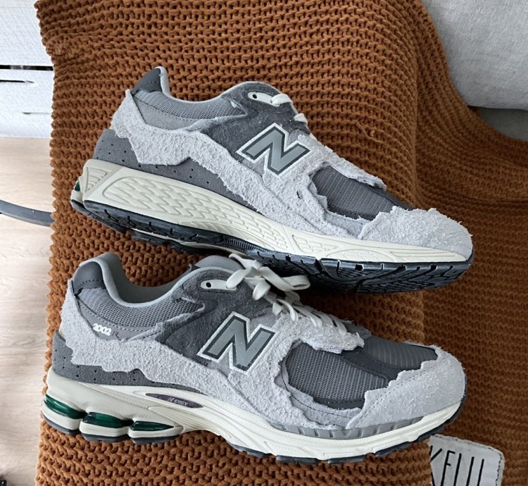 New Balance 2002r Rain Cloud