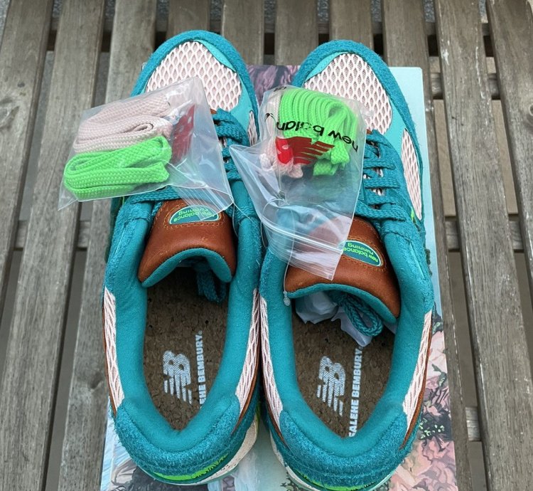 New Balance 2002r Salehe Bembury Water Be The Guide
