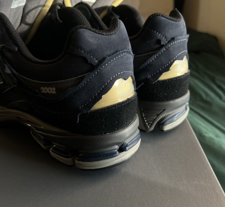 New Balance 2002rd Protection Pack Eclipse