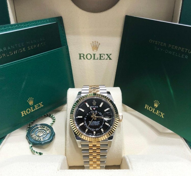 Rolex Sky-dweller Unworn Sky Dweller Two Tone Yellow 326933 Black Index Dial Jubilee Bracelet 42mm