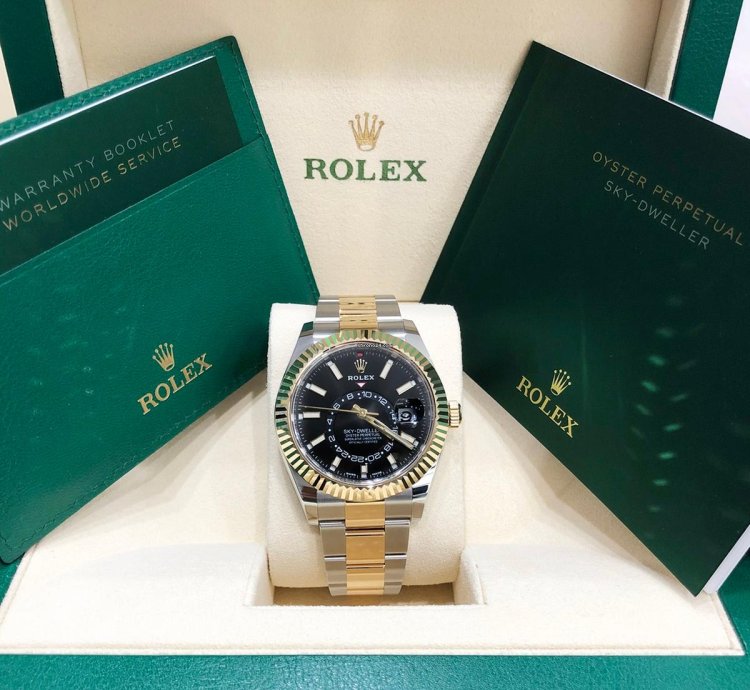 Rolex Sky-dweller Unworn Sky Dweller Two Tone Yellow 326933 Black Index Dial Oyster Bracelet