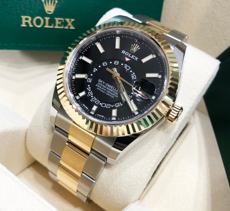 Rolex Sky-dweller Unworn Sky Dweller Two Tone Yellow 326933 Black Index Dial Oyster Bracelet