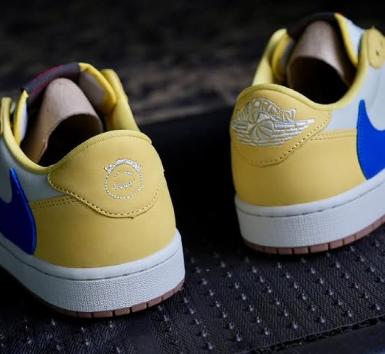 Jordan 1 Retro Low Og Sp Travis Scott Canary womens
