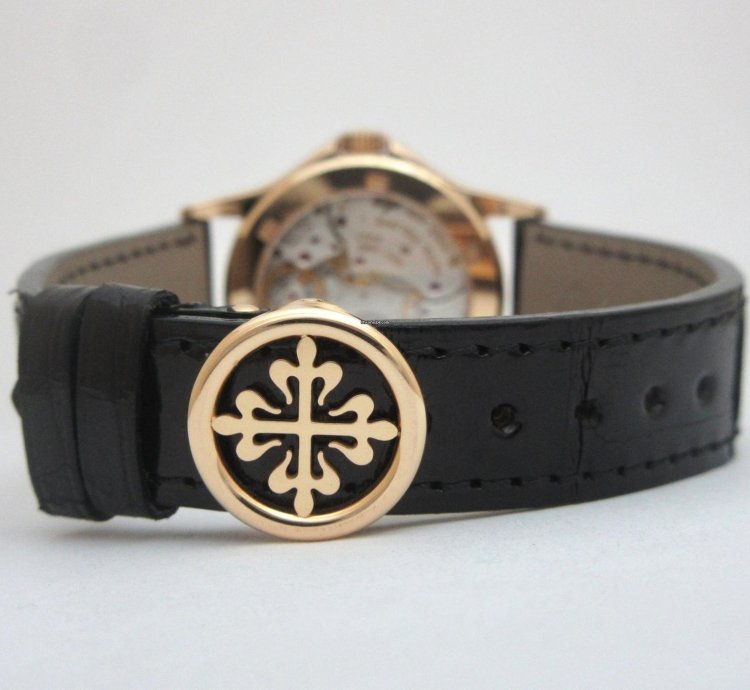 Patek Philippe World Time 5110r