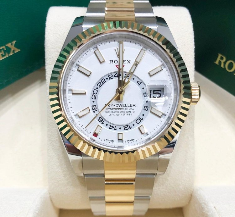 Rolex Sky-dweller Unworn Sky-dweller 326933 Oyster Bracelet 42mm White Dial Two Tone Yellow Gold