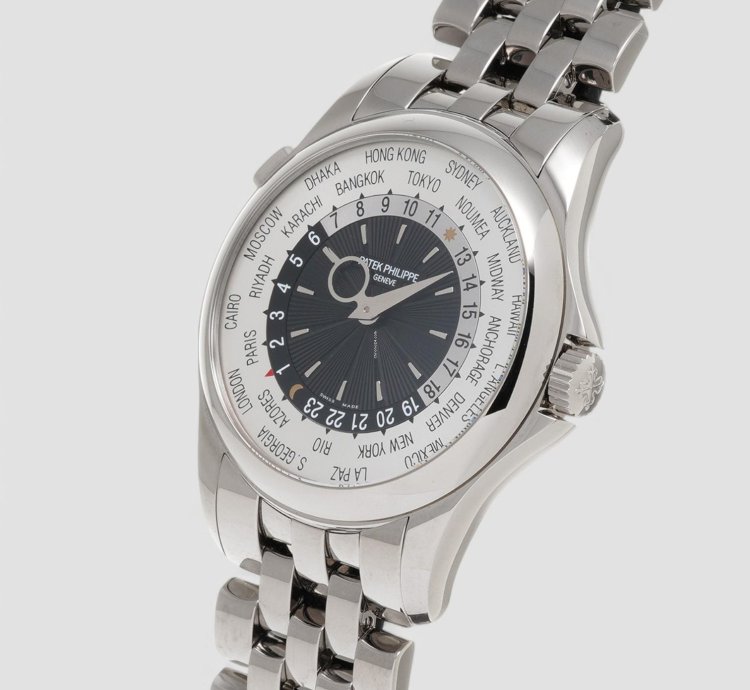 Patek Philippe World Time 5130 1g 18k White Gold 18k White Gold Bracelet Description
