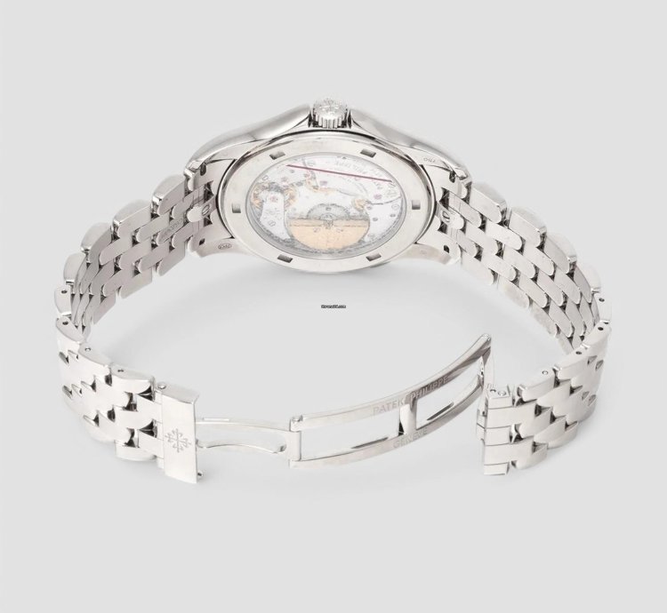 Patek Philippe World Time 5130 1g 18k White Gold 18k White Gold Bracelet Description