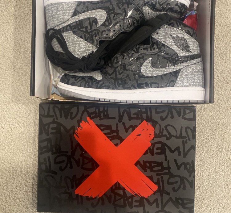 Nike Air Jordan 1