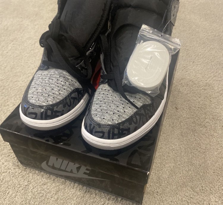 Nike Air Jordan 1